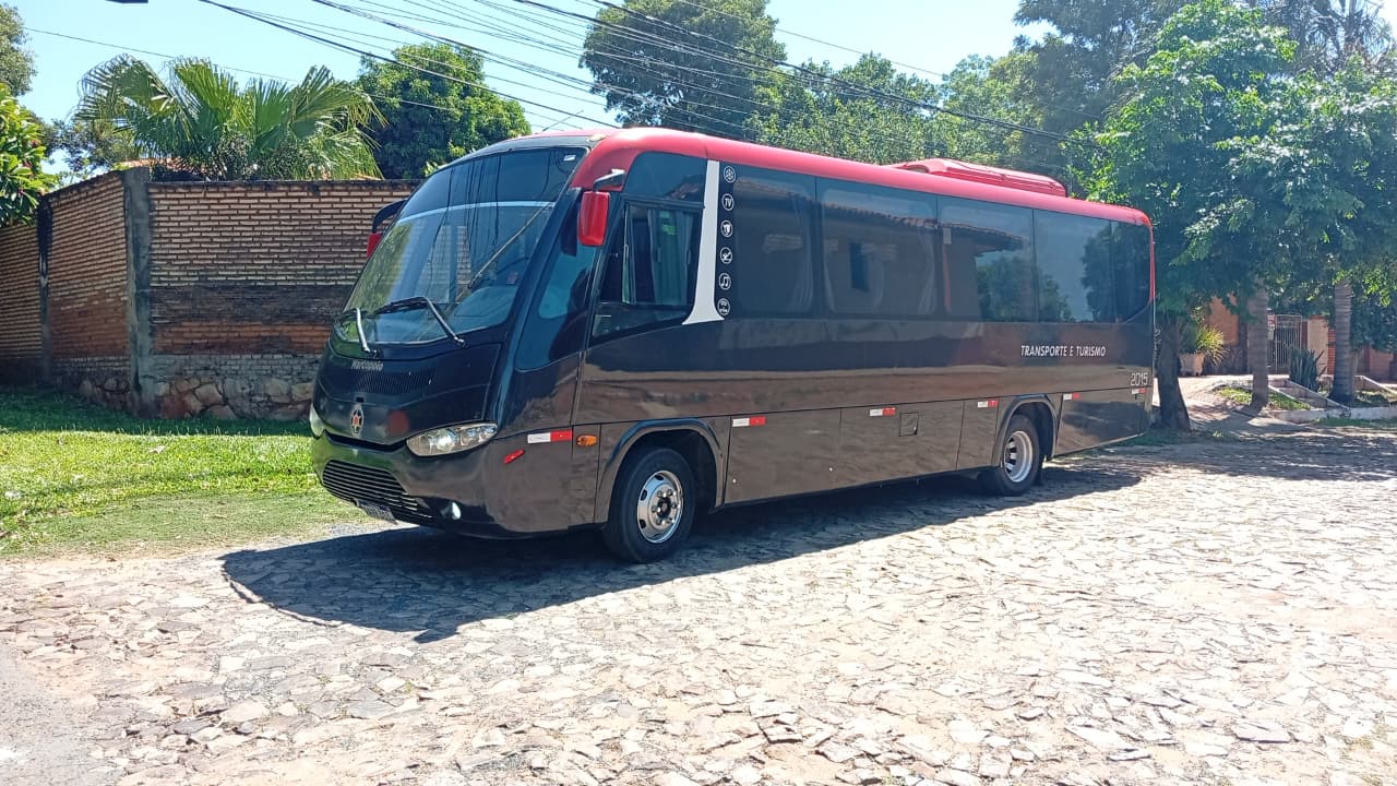 Minibús de VYW Travel